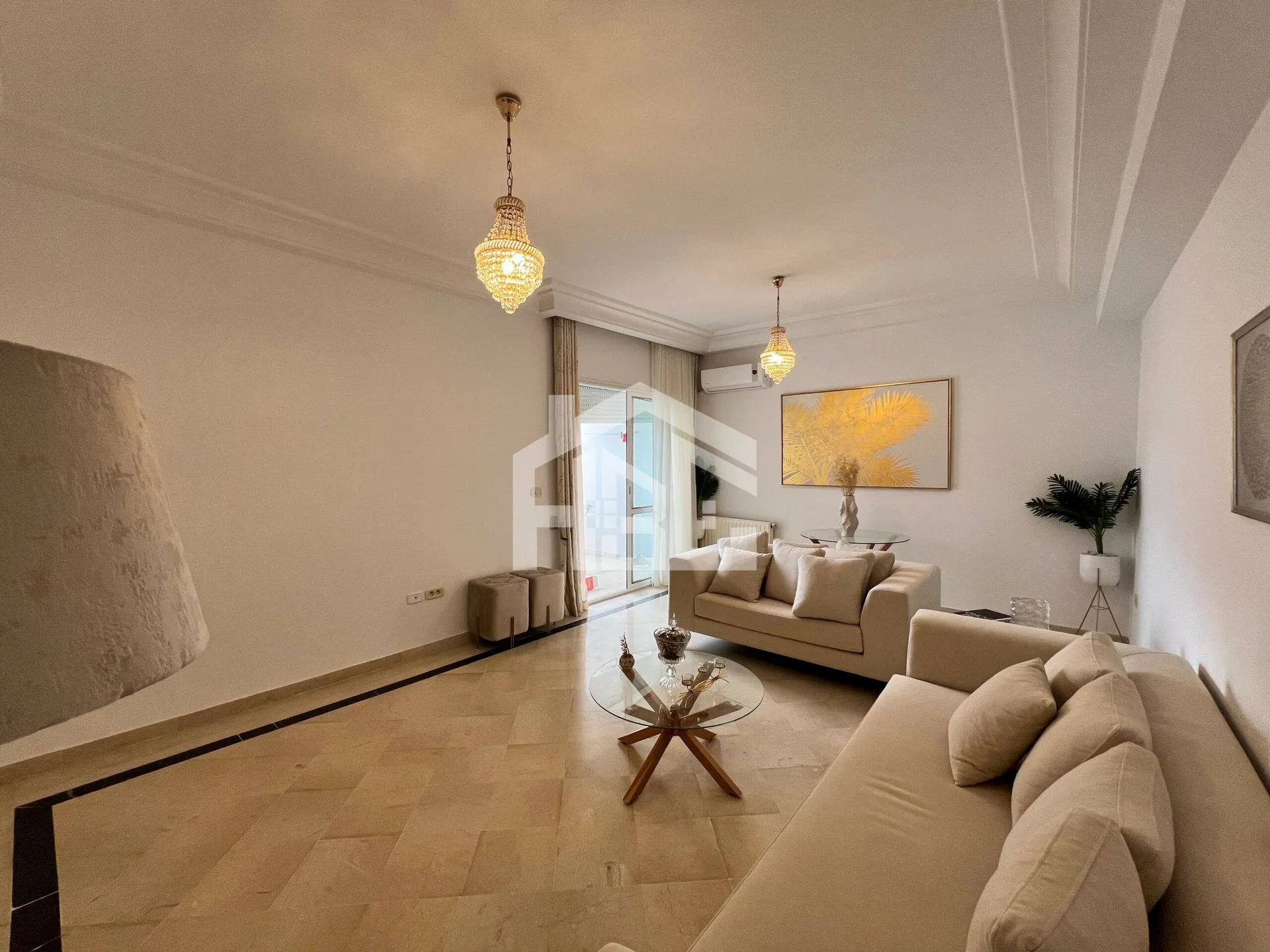 S+2 de 100 m² à Ennasr 2