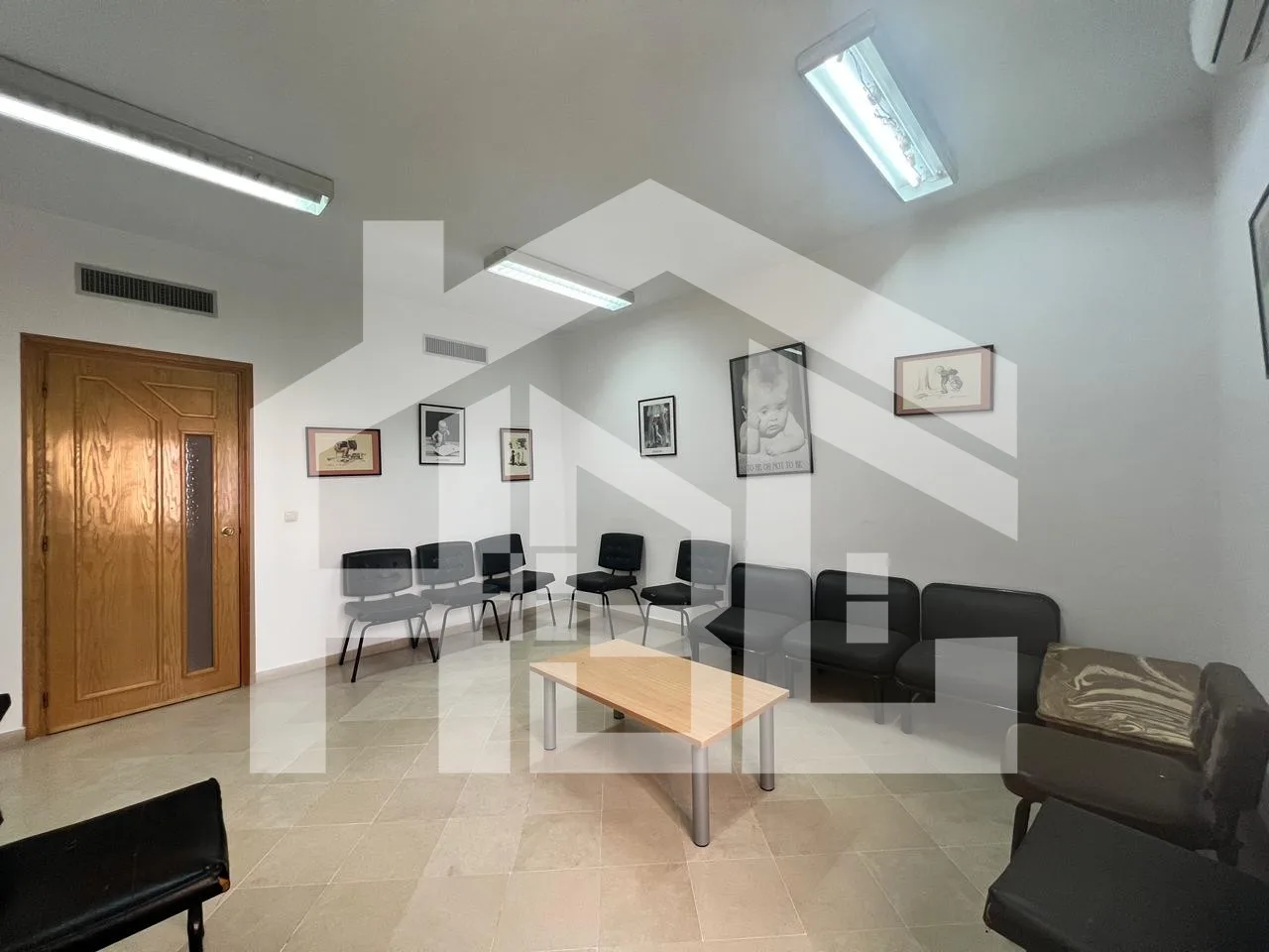 Bureau en H+2 de 85 m² au Centre ville